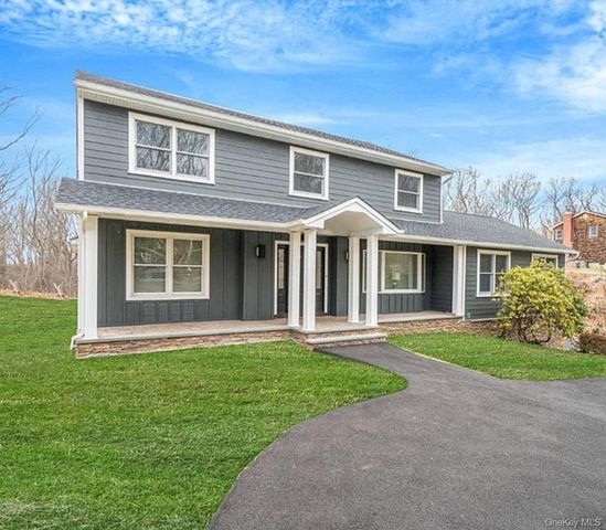 33 Brookfield Road, Northport, NY 11768