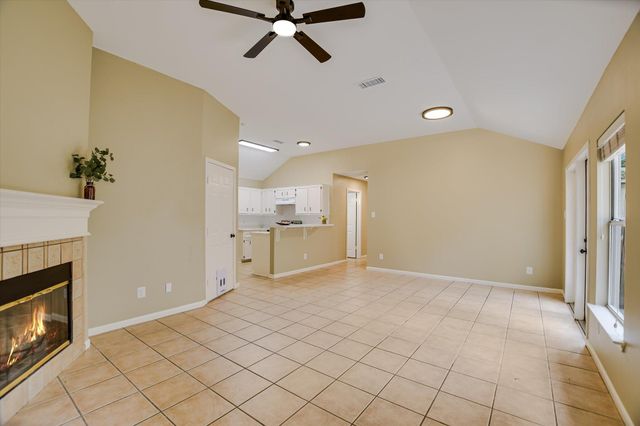 2157 Redwing WAY, Round Rock, TX 78664