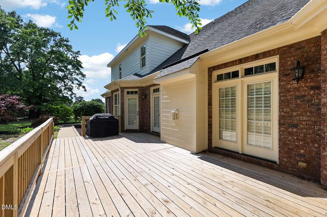 2205 Belvinwood Drive, Fuquay Varina, NC 27526