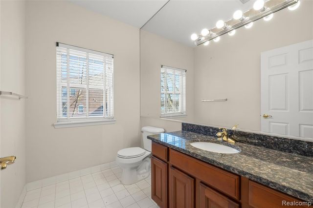 25612 Portico Lane, Novi, MI 48375