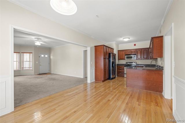 25612 Portico Lane, Novi, MI 48375