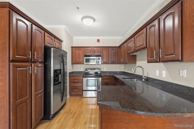 25612 Portico Lane, Novi, MI 48375