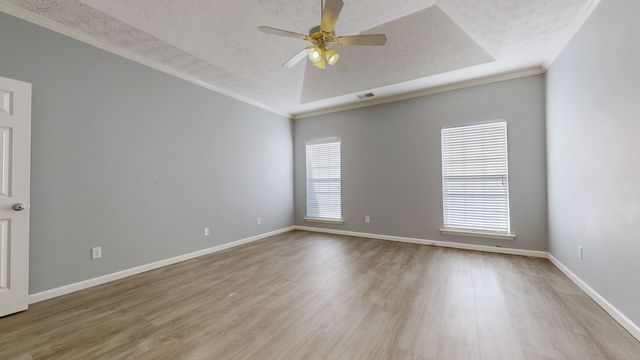 6003 Quincy Ct, La Vergne, TN 37086