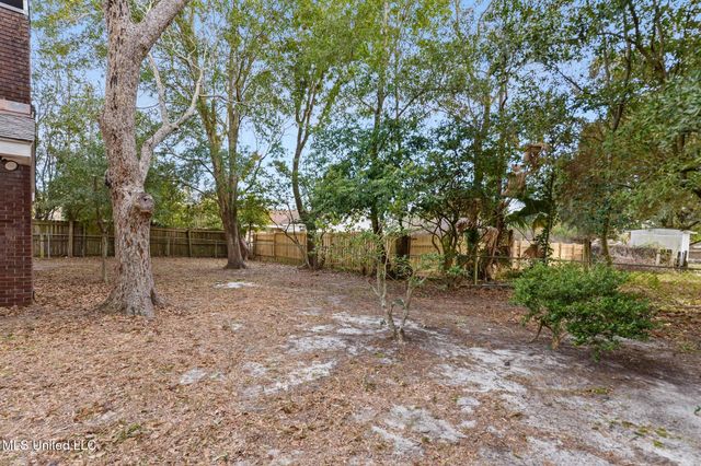 2610 Demaret Drive, Gulfport, MS 39507