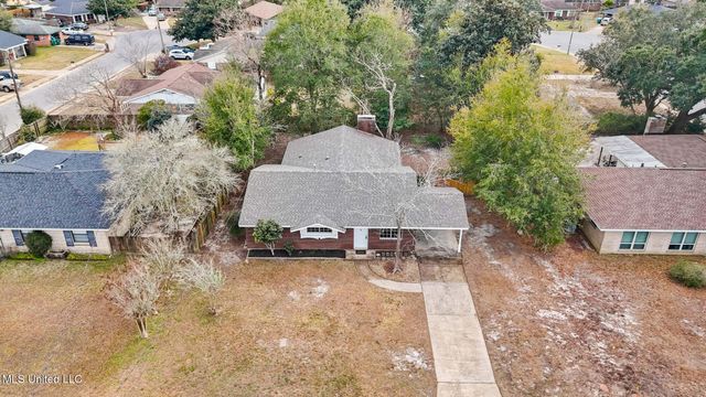 2610 Demaret Drive, Gulfport, MS 39507