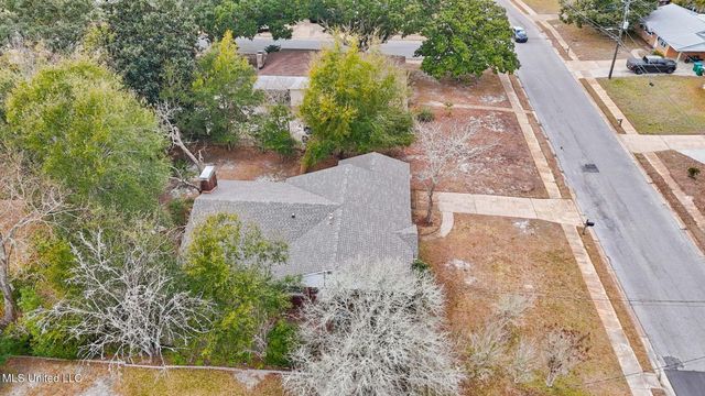 2610 Demaret Drive, Gulfport, MS 39507
