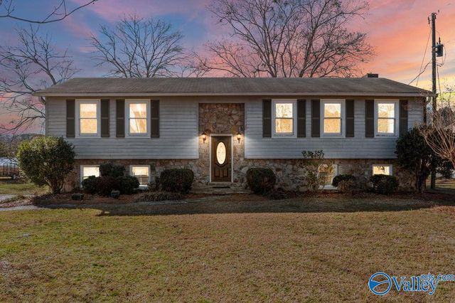 400 Montclair Drive, Gadsden, AL 35901