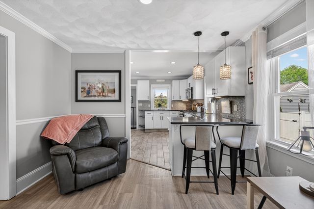 423 Textile Ave, Dracut, MA 01826