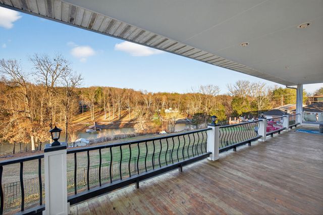 77 River Front Dr, Sparta, TN 38583