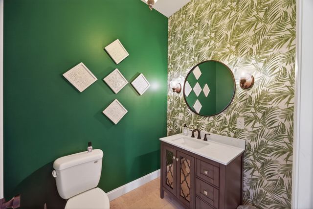 77 River Front Dr, Sparta, TN 38583