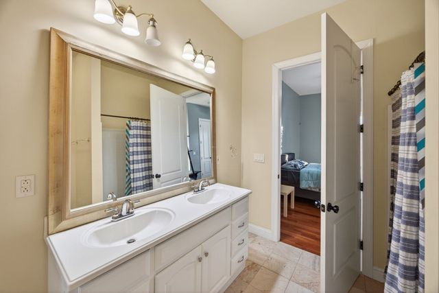 77 River Front Dr, Sparta, TN 38583