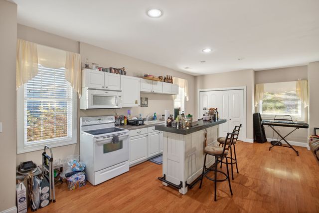 77 River Front Dr, Sparta, TN 38583