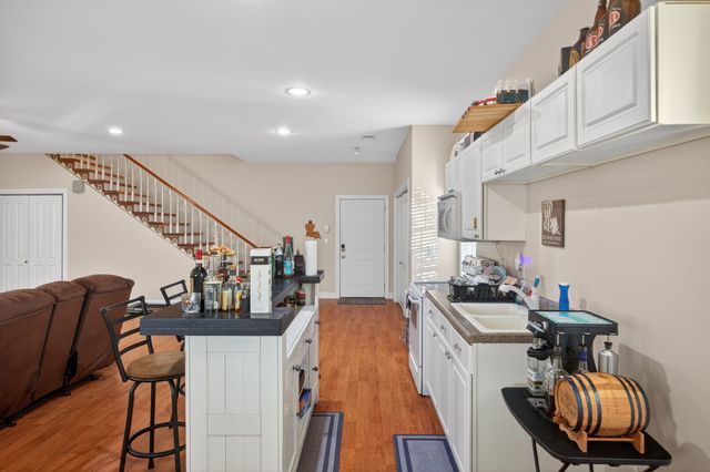 77 River Front Dr, Sparta, TN 38583