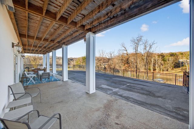 77 River Front Dr, Sparta, TN 38583