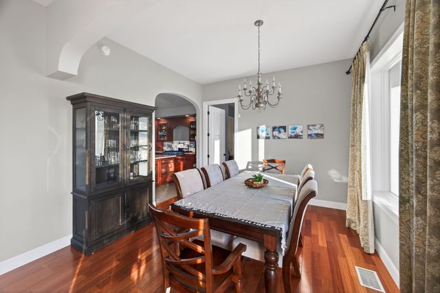 77 River Front Dr, Sparta, TN 38583