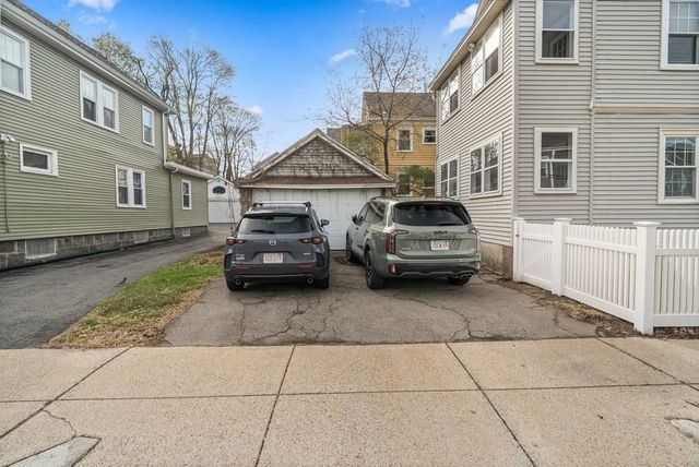 36 Saint Gregory 36, Boston, MA 02124