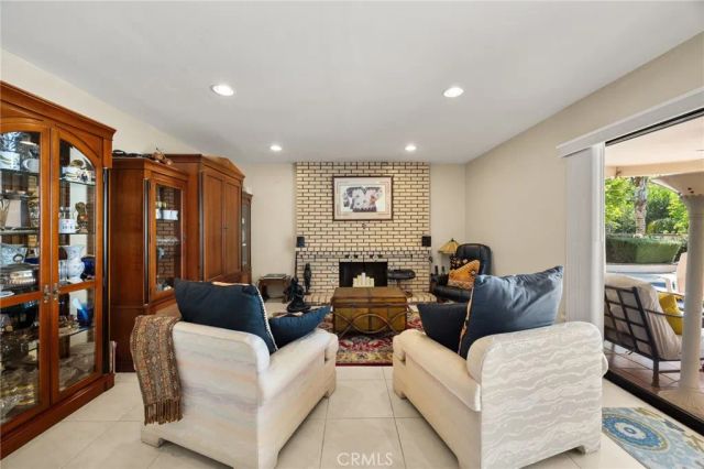 1312 Darnell, Upland, CA 91784