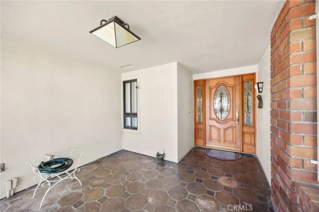 1312 Darnell, Upland, CA 91784