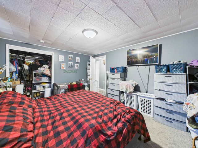 515 E Riverside Road, Huntington, IN 46750