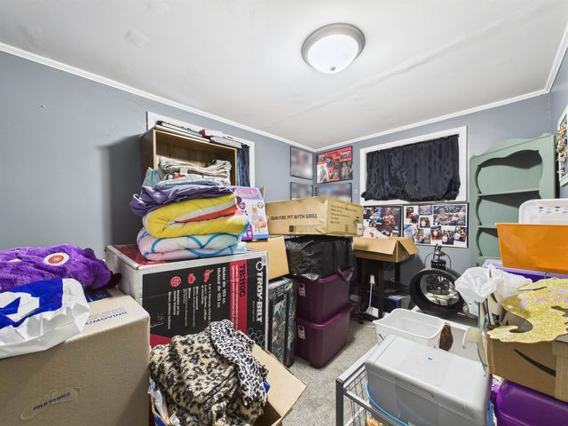 515 E Riverside Road, Huntington, IN 46750