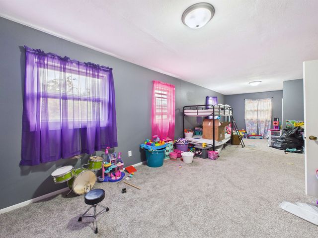 515 E Riverside Road, Huntington, IN 46750