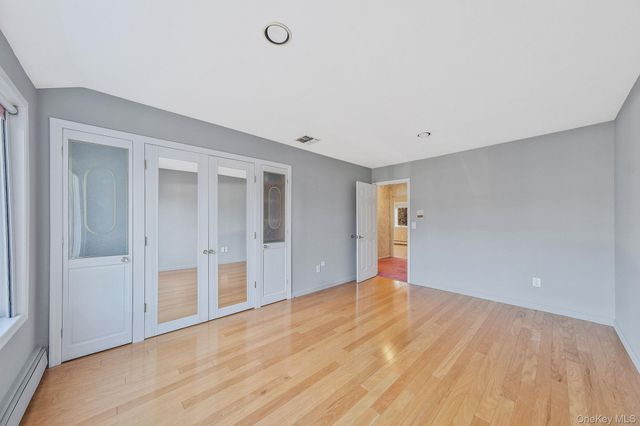 10 Cori Lane, Bohemia, NY 11716