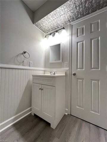 2425 Loran CT, Virginia Beach, VA 23451