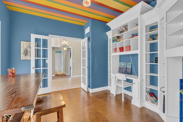 87 John Court, Danville, IN 46122