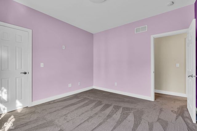87 John Court, Danville, IN 46122