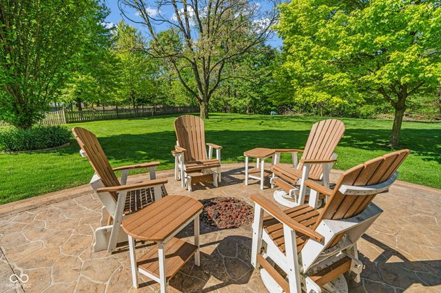 87 John Court, Danville, IN 46122