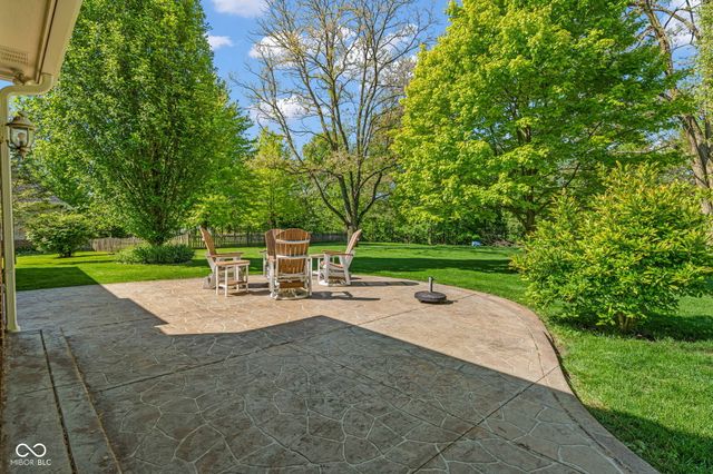 87 John Court, Danville, IN 46122