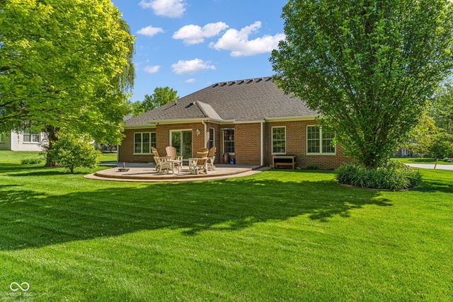 87 John Court, Danville, IN 46122