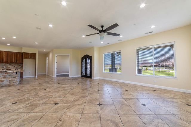 2906 Ranchito Dr, La Grange, CA 95329