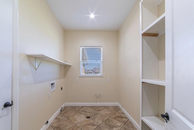 2906 Ranchito Dr, La Grange, CA 95329