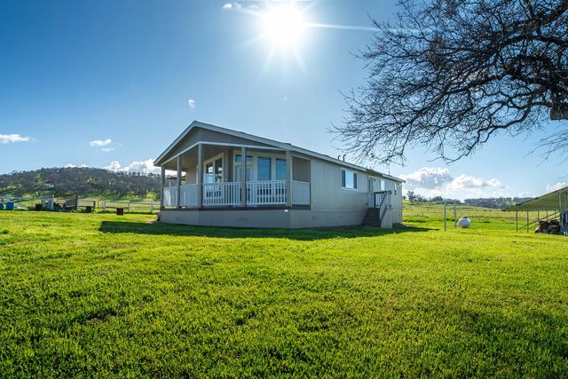 2906 Ranchito Dr, La Grange, CA 95329