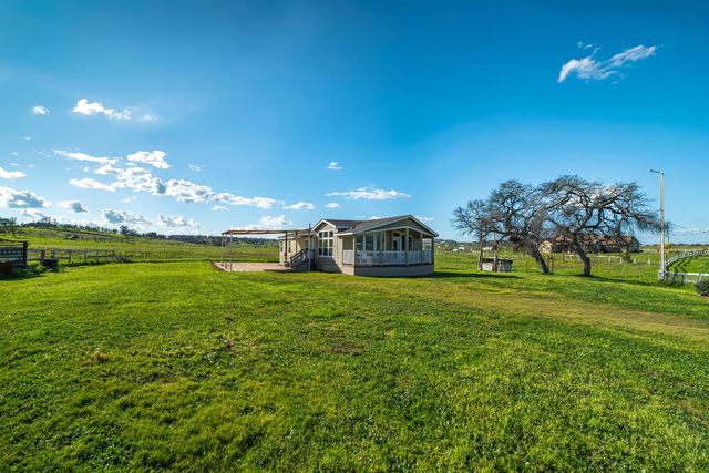 2906 Ranchito Dr, La Grange, CA 95329