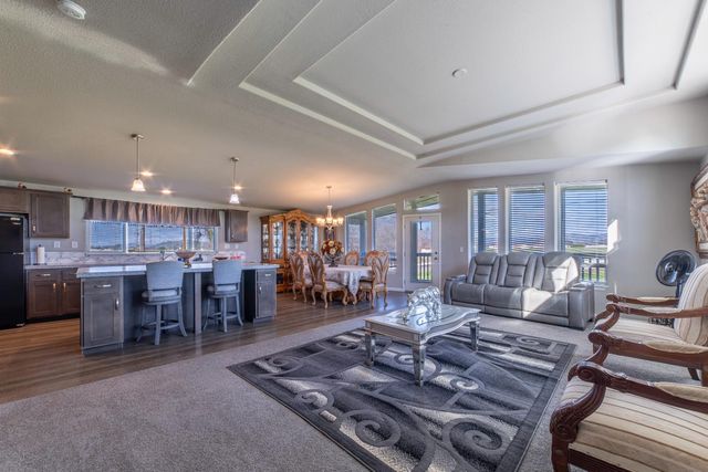 2906 Ranchito Dr, La Grange, CA 95329