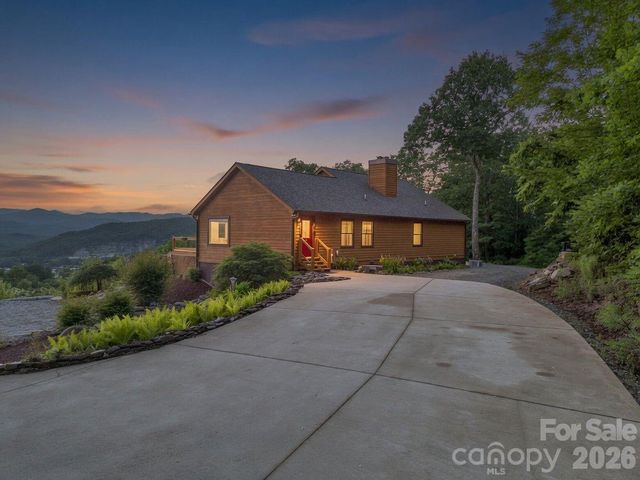 1025 Jeter Mountain Road, Penrose, NC 28766