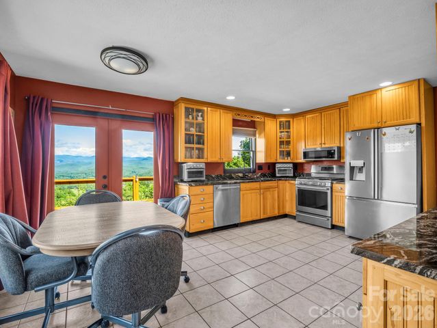 1025 Jeter Mountain Road, Penrose, NC 28766