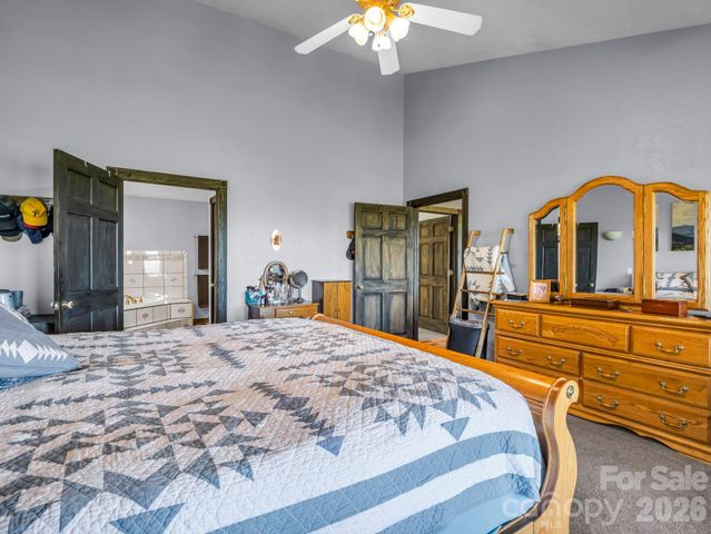 1025 Jeter Mountain Road, Penrose, NC 28766