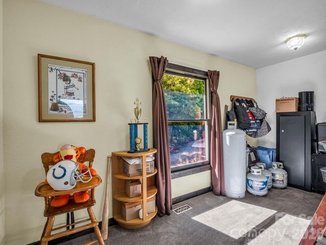 1025 Jeter Mountain Road, Penrose, NC 28766