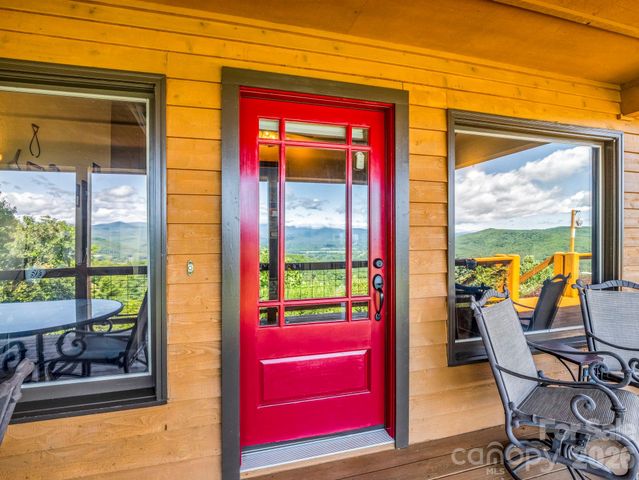 1025 Jeter Mountain Road, Penrose, NC 28766