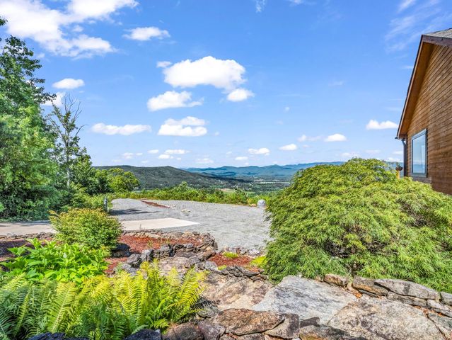 1025 Jeter Mountain Road, Penrose, NC 28766
