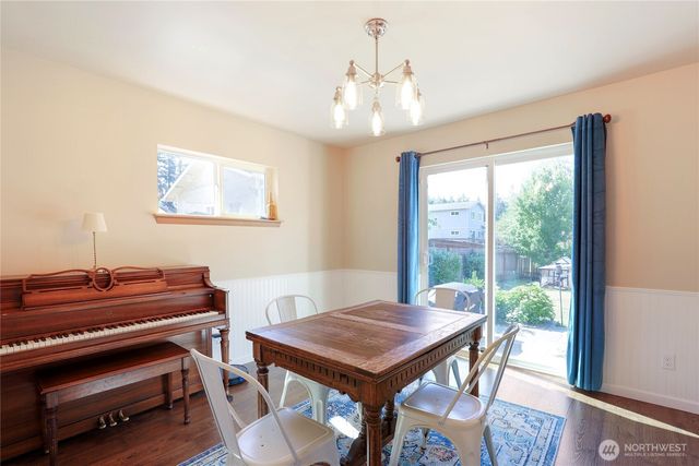 360 NE Max William Loop, Poulsbo, WA 98370