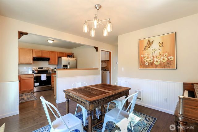 360 NE Max William Loop, Poulsbo, WA 98370