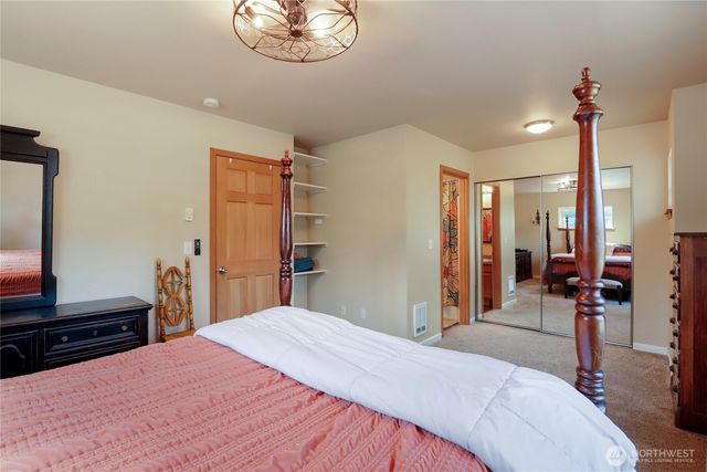 360 NE Max William Loop, Poulsbo, WA 98370
