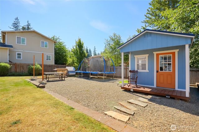 360 NE Max William Loop, Poulsbo, WA 98370