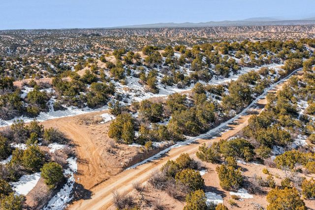 487 NM-592 Lot 5, Santa Fe, NM 87506