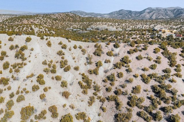 487 NM-592 Lot 5, Santa Fe, NM 87506