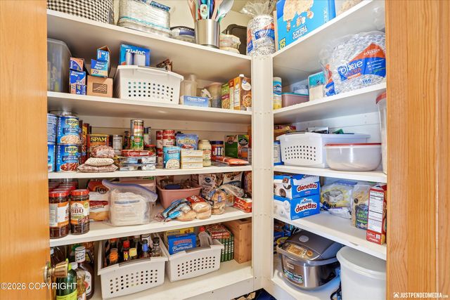 5853 E Edgerton Parks Road, Palmer, AK 99645